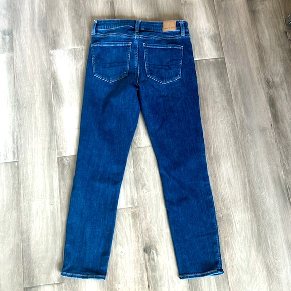 American Eagle Jeans, Size 2 Short, Hi-Rise Skinny - Picture 2 of 7